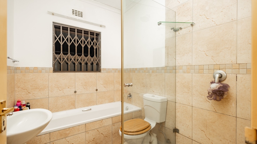 2 Bedroom Property for Sale in Hagley Western Cape